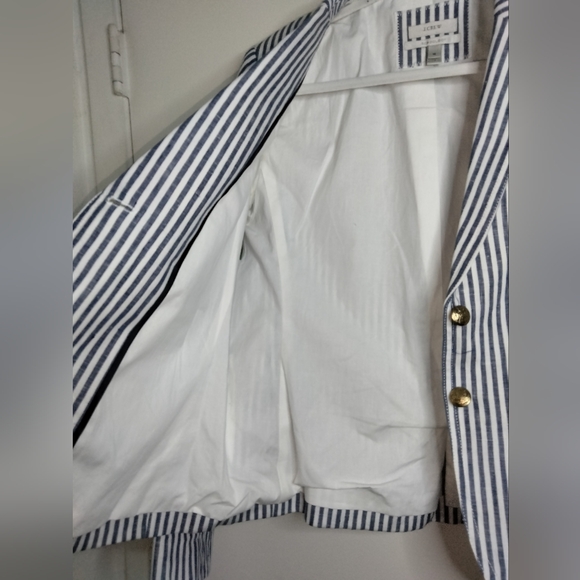 J. Crew (Size 12) Blue & White Linen Classic Striped Schoolboy Blazer (Like New) - Picture 9 of 16